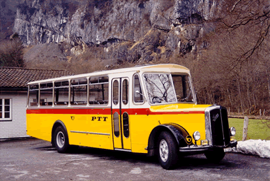 Saurer Schnauzenpostauto (1965)