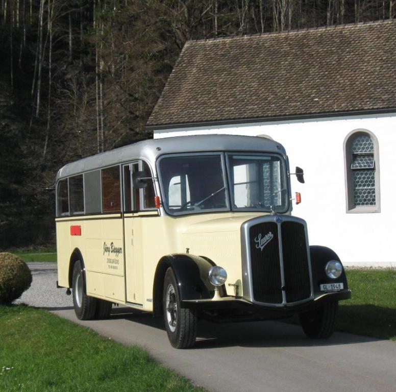 Saurer Schnauzenpostauto VIP (1948)